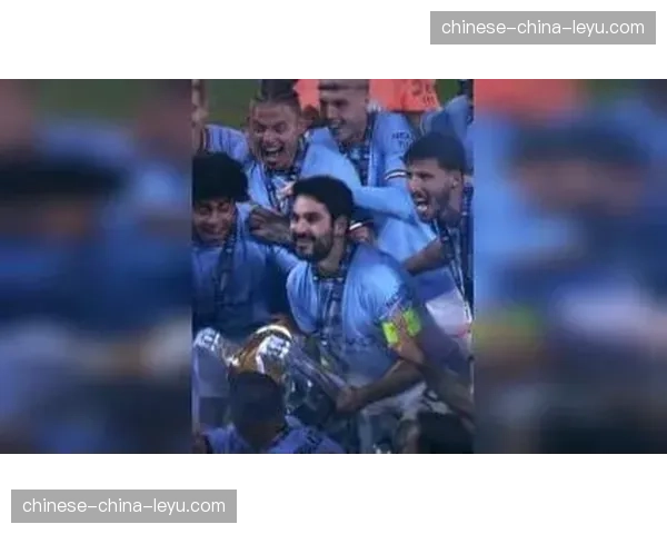 半场战报：法兰克福压迫致拜仁失误，凭借前场抢断率先破门