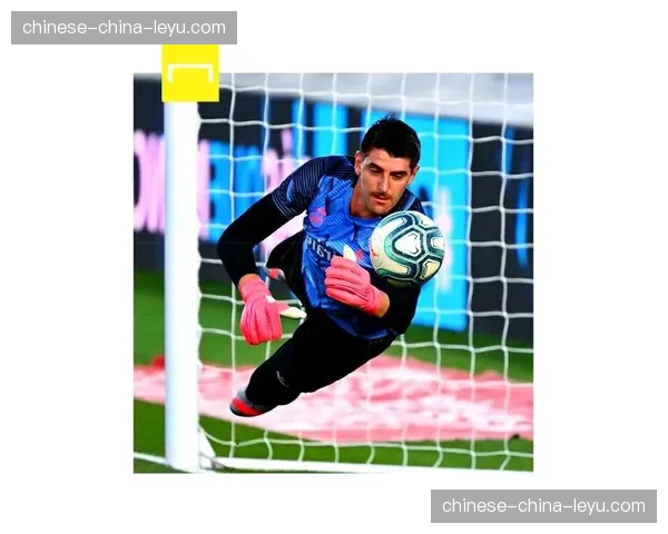 皇马官方：库尔图瓦训练中肌肉不适，将缺席未来两轮比赛